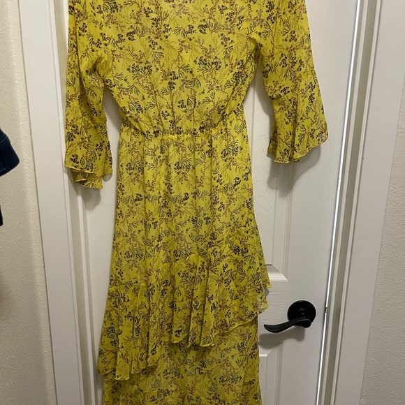 Yellow floral print maxi dress - Picture 2 of 2